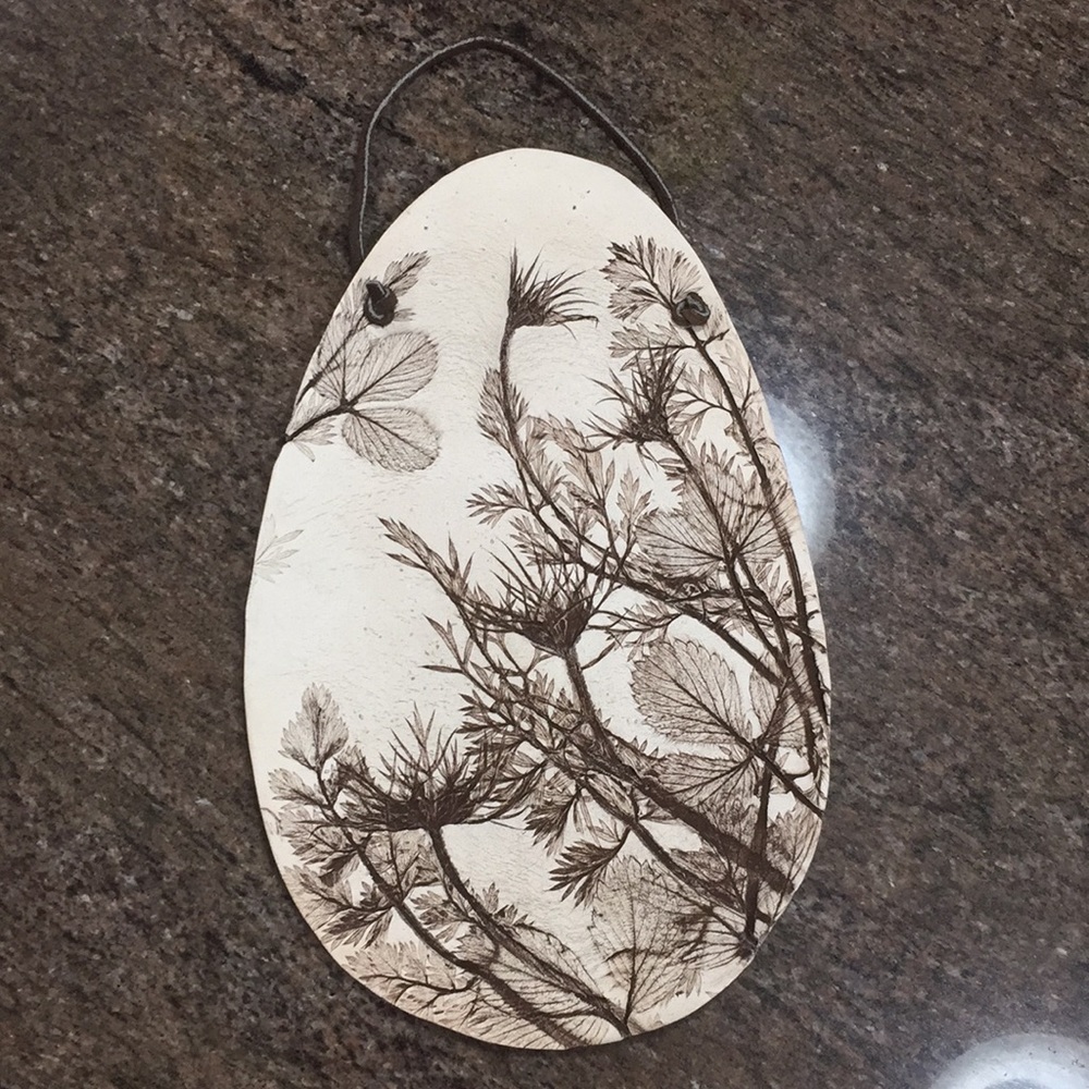 Nature fossil-like wall hanging